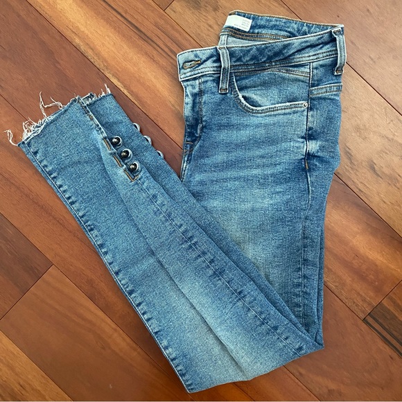 Zara Denim - Zara Raw Hem Skinny Jean
